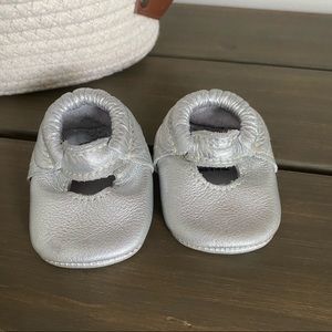 Freshly Picked Silver Maryjane Moccasins size 1